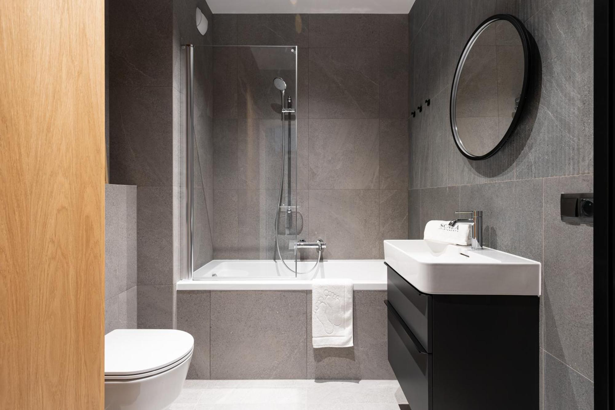Scala 60C City Center Apartments & Studio By Lion Apartments Gdansk Ngoại thất bức ảnh