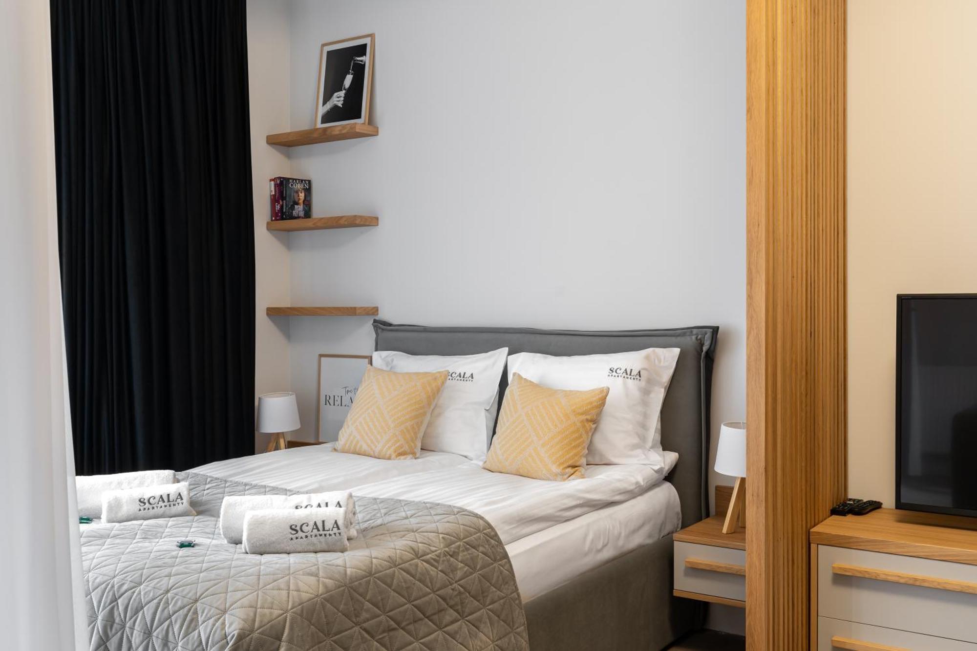 Scala 60C City Center Apartments & Studio By Lion Apartments Gdansk Ngoại thất bức ảnh